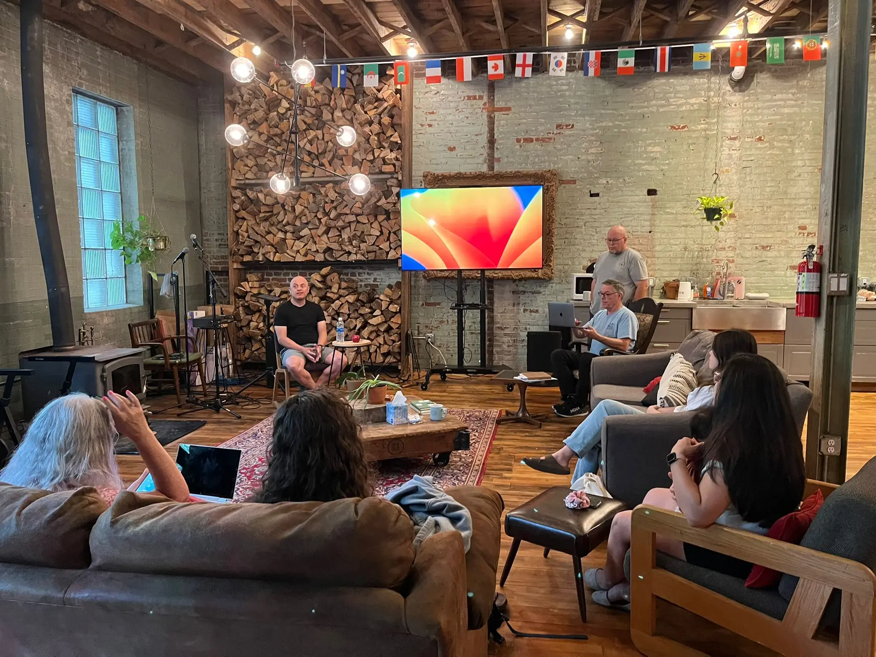 A DISCIPLE Course team learning together in a living-room setting